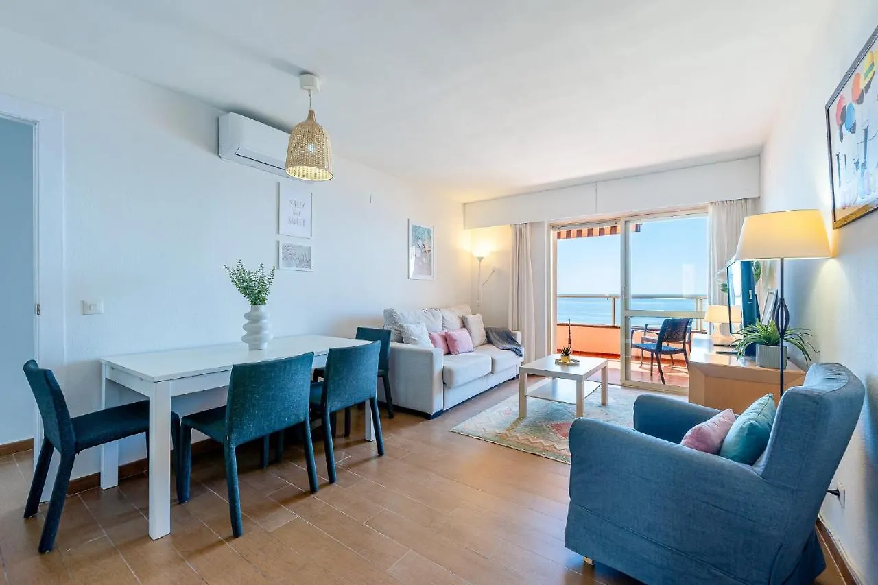 797 Holiday Rentals - Piso Con Espectaculares Vistas En Primera Linea De Playa Torremolinos Spain